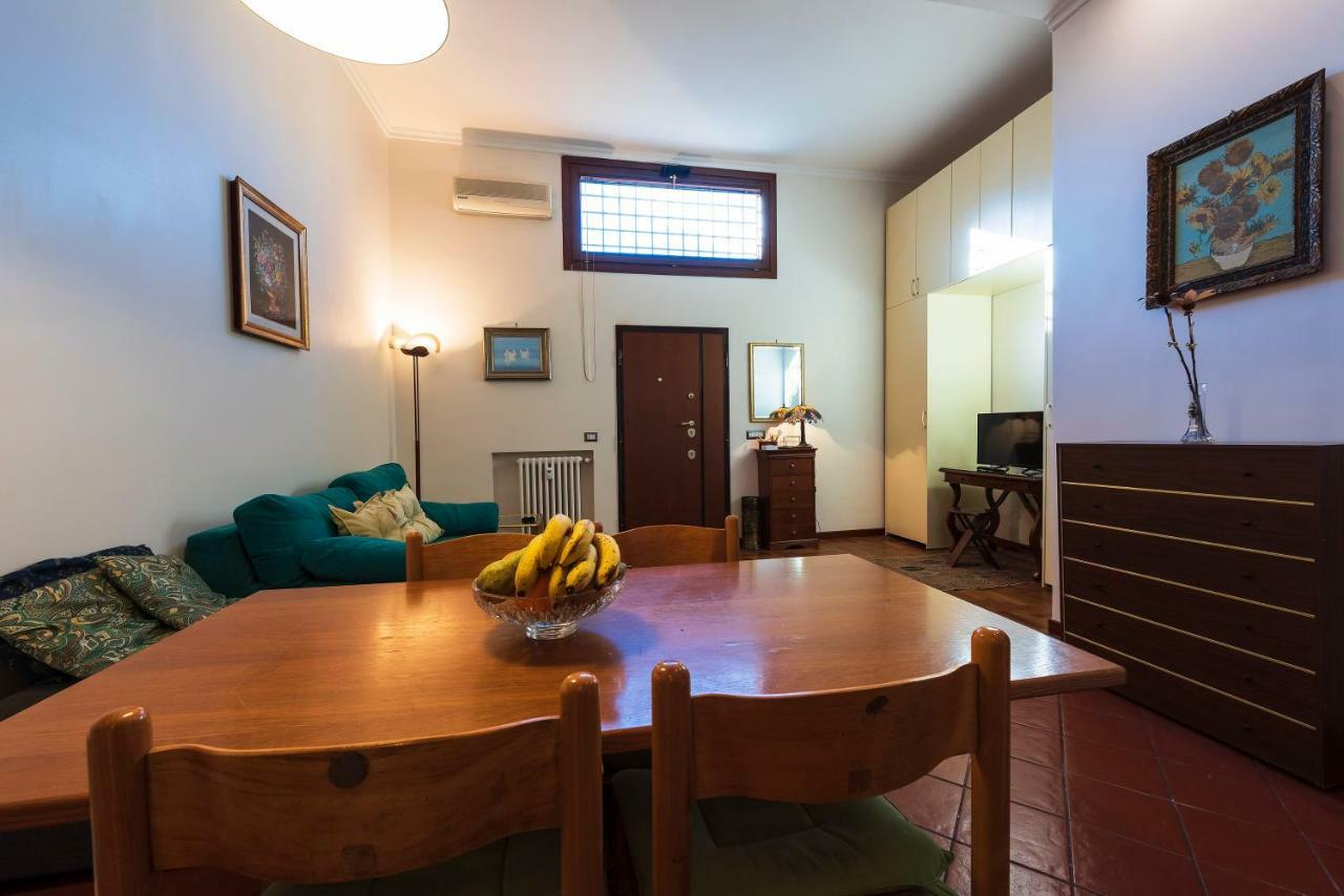 Toberto Apartment Рим Екстериор снимка