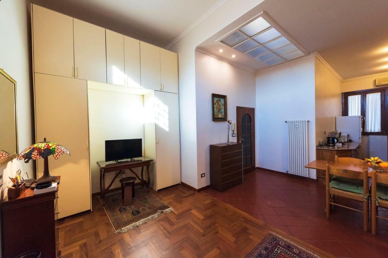 Toberto Apartment Рим Екстериор снимка