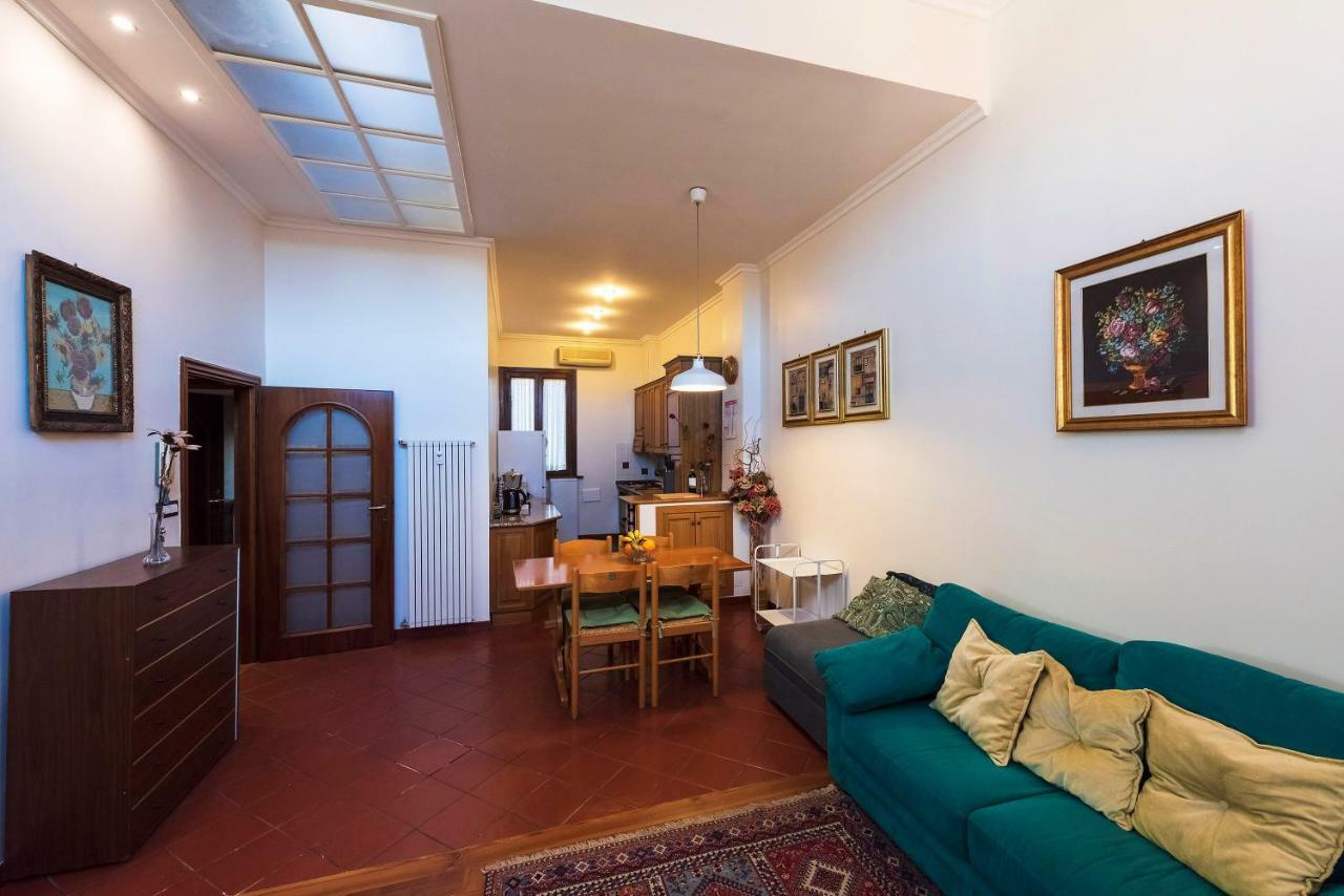 Toberto Apartment Рим Екстериор снимка