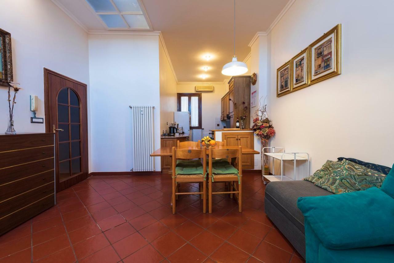 Toberto Apartment Рим Екстериор снимка